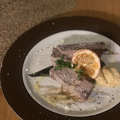 豚肉の「パテドカンパーニュ」 - ドライオレンジを添えて