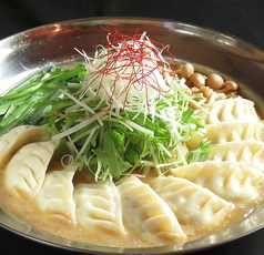 醤油出し餃子鍋　1人前