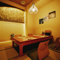 ■掘りごたつ個室■～4名様までご利用可能な落ち着きのあるコンセプト和室で親しい方と、周りを気にせずプライベートな空間でゆっくりとお酒とお料理をお愉しみいただけます。【接待、慶事、同伴でのご利用に◎】