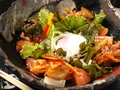 料理メニュー写真 豆腐とキムチ温玉サラダ