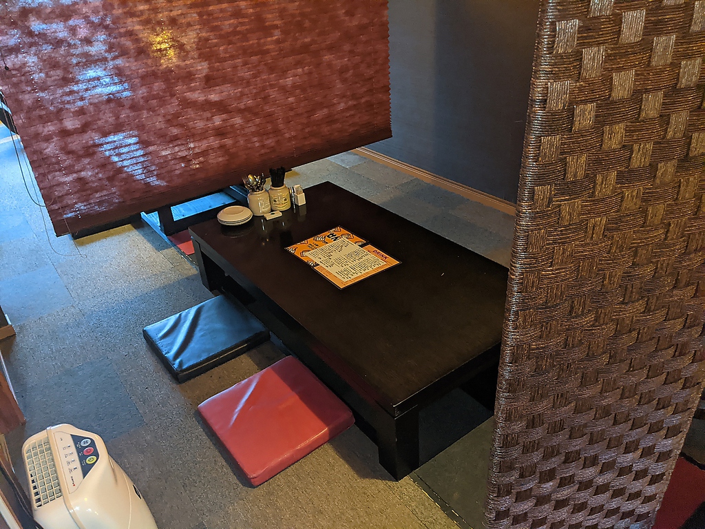 落ち着いたお座敷もございます♪さらにはプロジェクターもあり升のでお電話でご相談下さい！