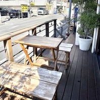 テラス席がある