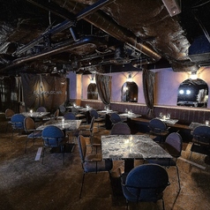 comma down カンマ ダウン 梅田店特集写真1