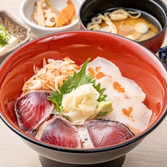 鰹。鯛。桜エビの春三色丼