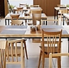 テラス席はペットも一緒にご利用いただけます。