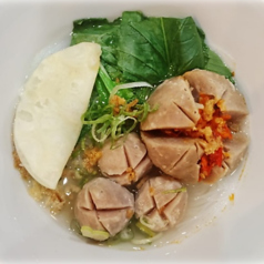 辛い肉団子スープ