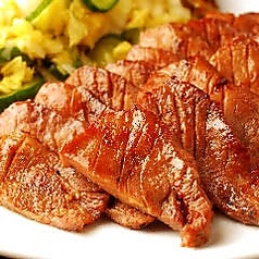 本格炭火焼き　牛たん焼き