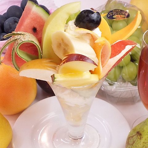 常に身近に果物を感じていただきたいをモットーに旬のおいしいフルーツをご提供