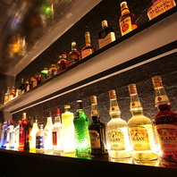 絶品肉やパスタを堪能♪時間無制限も選べる飲み放題も◎