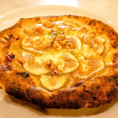 いちじく+ゴルゴンゾーラ+アカシアはちみつ+くるみ Fig + Gorgonzola + Acacia Honey + Walnut