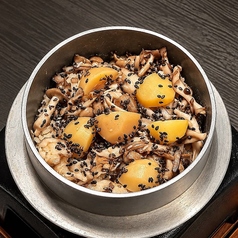 栗とキノコの釜飯