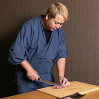 2大看板メニューを味わい尽くす！もつ鍋・ジンギスカン