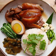1.豚足煮込みご飯
