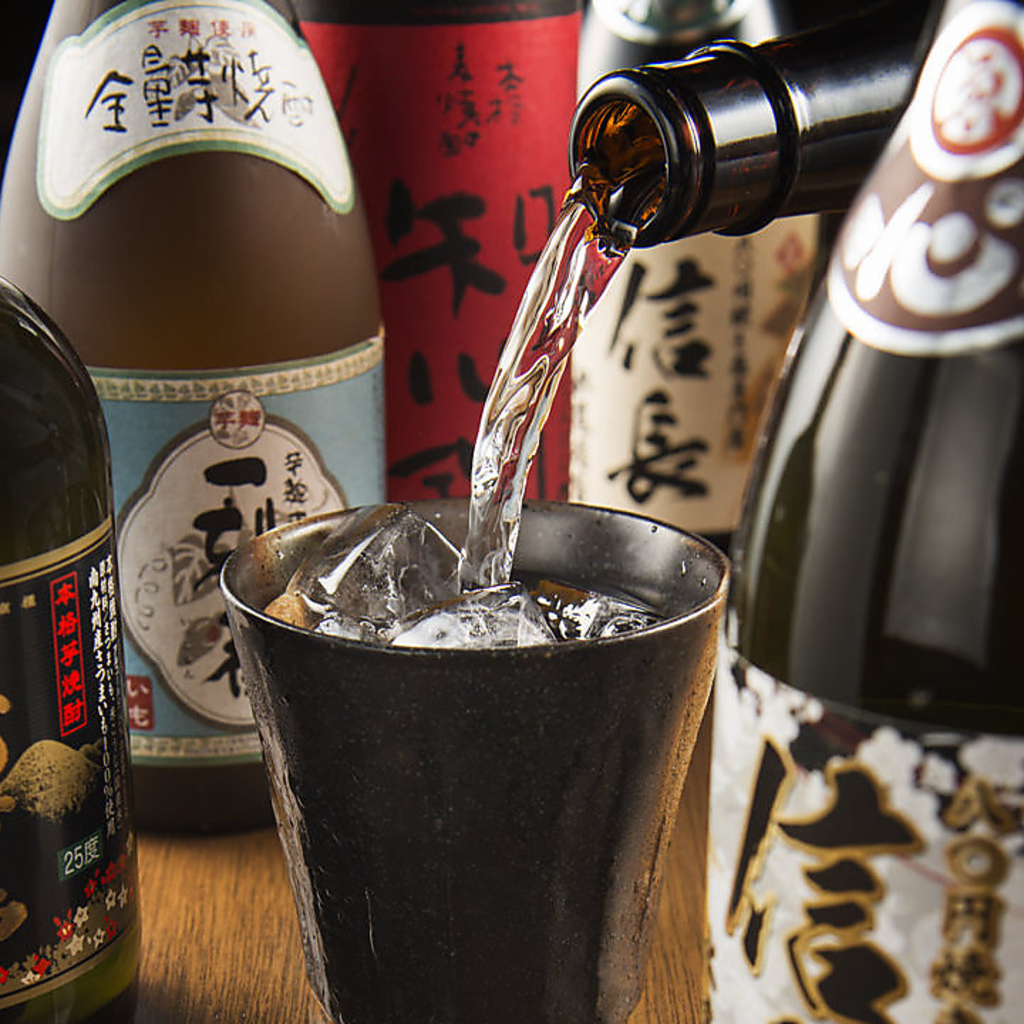 単品飲み放題は2時間1500円(税抜)～当店名物の焼鳥や煮込み、唐揚げにピッタリなお酒が盛り沢山！