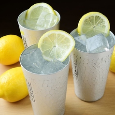 こだわり酒場のレモンサワー