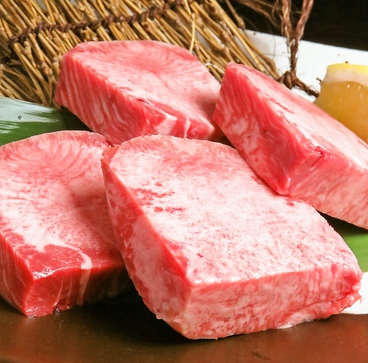 炭火焼肉 幻のおすすめ料理1