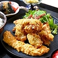 料理メニュー写真&nbsp;媛結び名物 松山どりのとり天定食(ブランド鶏を使用。ボリューム感◎)