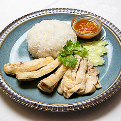 タイスタイル チキンライス、特製ソース添え