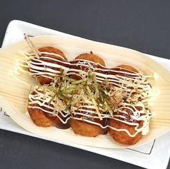 屋台の揚げたこ焼き
