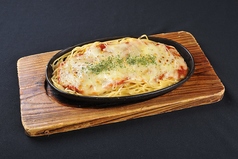 鉄板ミートソースパスタ
