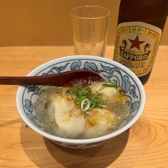 出汁スープの皮モチ水ギョーパオ