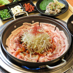 韓国料理 王豚足家 (おうとんそくや) 五反田本店の写真2