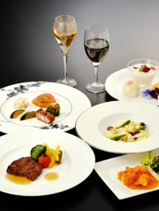 お祝い個室プラン◇おひとり様15000円(税込) ※コース料理(全7品)+フリードリンク120分