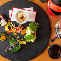 厳選した地鶏を使用した逸品に舌鼓を♪