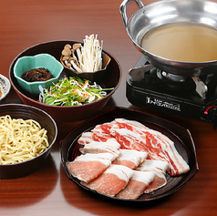 贅沢にワンランク上の旨味　あぐーしゃぶしゃぶ　バラ・ロース各100g