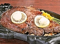 料理メニュー写真 リブロースステーキ(アメリカ産) サイコロ 120g