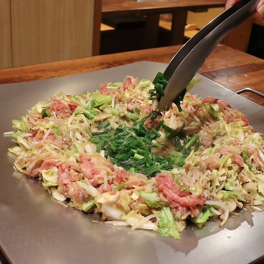 炊くから旨い、新感覚『炊き肉』　A5ランク黒毛和牛と特製スープで、間違いないうまさ！！