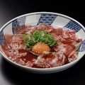 料理メニュー写真 【四五六名物】サーロインユッケ