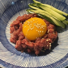桜肉 塩ユッケ