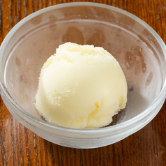 新バニラアイス / 柚子シャーベット / 芳醇カシス / メロンめろん