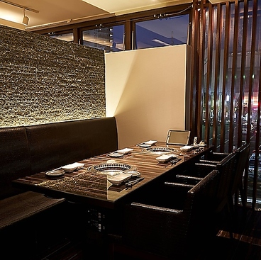 個室焼肉 和苑 南浦和の雰囲気1