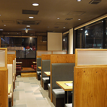 六三 春日井店の雰囲気1