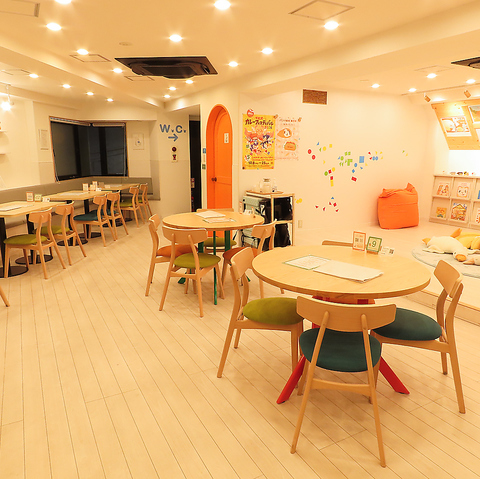 W&W CAFE&BOOKSは、お子様メニューがありベビーカーでも入れる穏やかなカフェです！