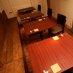 テーブル席☆2名掛け×6。12名様までご利用可能♪