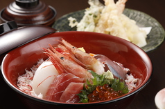 海鮮丼と天ぷらセット