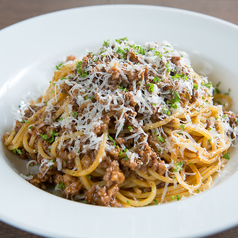 【新鮮なイノシシ肉使用！】旨味しっかりで食べやすいイノシシ肉の特製ボロネーゼ1600円(税込)の写真