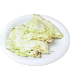 バジルチーズナン