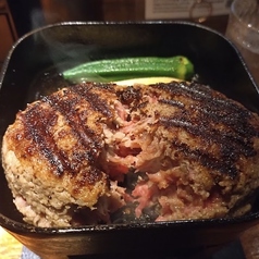 黒毛和牛100％レアハンバーグ（250g）の写真