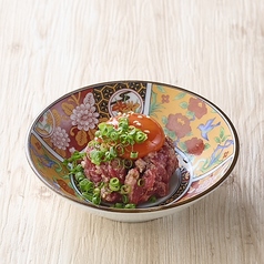 【名物】牛ロースのユッケ風