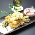 料理メニュー写真&nbsp;つくば鶏と芽キャベツの磯辺揚げ