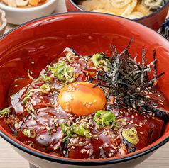 韓国風鰹の甘辛ユッケ丼