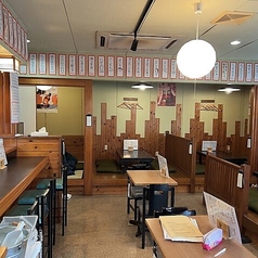 30名様程度からの店内全体貸切も承っております♪他のお客様を気にすることなく、自分たちだけのプライベート感を大切にしながらワイワイ賑やかに盛り上がれるのが醍醐味です。打ち上げや結婚式の二次会、会社の大規模な宴会など、特別な日のパーティーにぜひご利用ください♪思い出に残る宴を全力でサポートいたします。