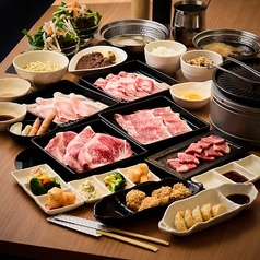 焼肉+しゃぶしゃぶ/すき焼き食べ放題コースの写真
