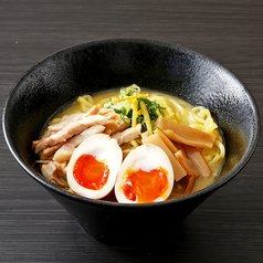 濃厚軍鶏だし味玉ラーメン