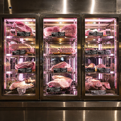 特撰和牛焼肉としゃぶしゃぶ一寸法師エミオン京都店の特集写真