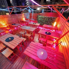 2名様～団体様までシチュエーションに合わせて最適な座敷にご案内♪プライベート空間で大切な方との特別なお食事をご提案◎貸切のご予約も可能です！まずはお気軽にご相談ください♪誕生日・記念日、同窓会、女子会などに最適！(居酒屋/飲み放題/完全個室/海鮮/炉端焼き/焼き鳥)完全個室居酒屋 魚吉 渋谷店の雰囲気1